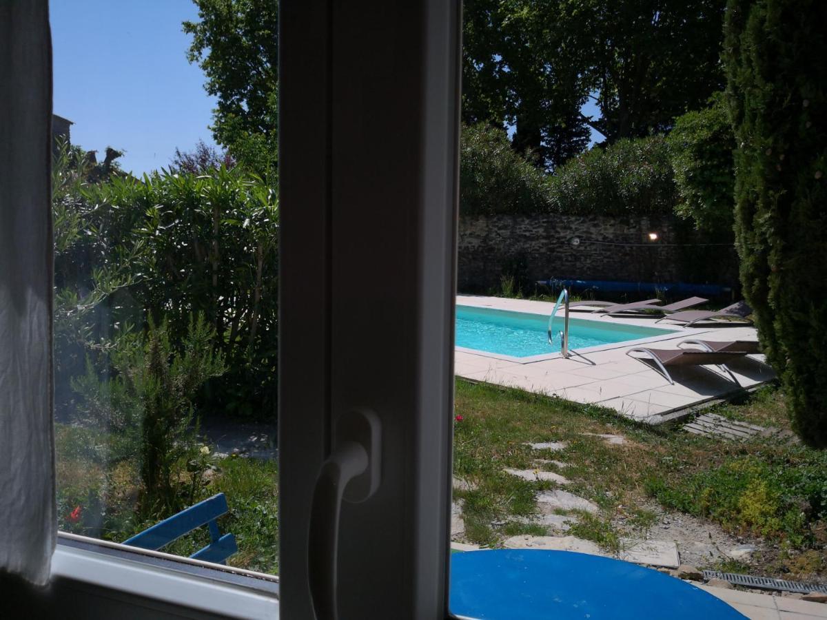La Petite Maison De Lingling Mornas Eksteriør bilde